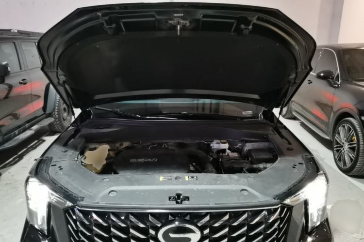Used GAC Trumpchi GS8 2025 Linghang Series 2.0 TGDI Two-Wheel-Drive Luxury Edition 5 Seats Engine Bay