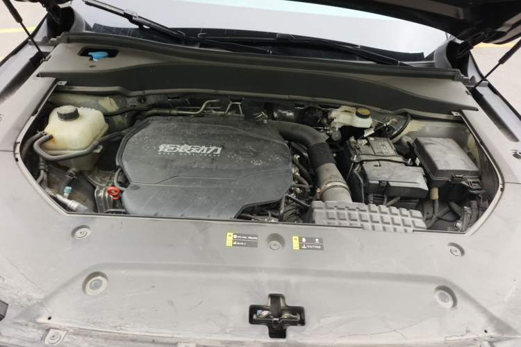 Used GAC Trumpchi GS8 2025 Linghang Series 2.0 TGDI Two-Wheel-Drive Luxury Edition 5 Seats Engine Bay