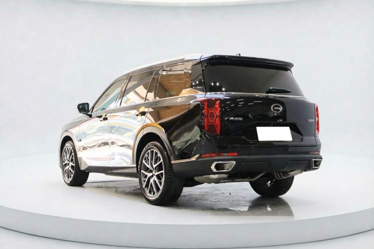 Used GAC Trumpchi GS8 2025 Linghang Series 2.0 TGDI Two-Wheel-Drive Luxury Edition 5 Seats Exterior 2