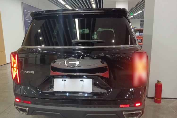 Used GAC Trumpchi GS8 2025 Linghang Series 2.0 TGDI Two-Wheel-Drive Luxury Edition 5 Seats Exterior 4