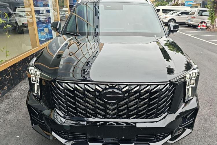 Used GAC Trumpchi GS8 2025 Linghang Series 2.0 TGDI Two-Wheel-Drive Luxury Edition 5 Seats Front