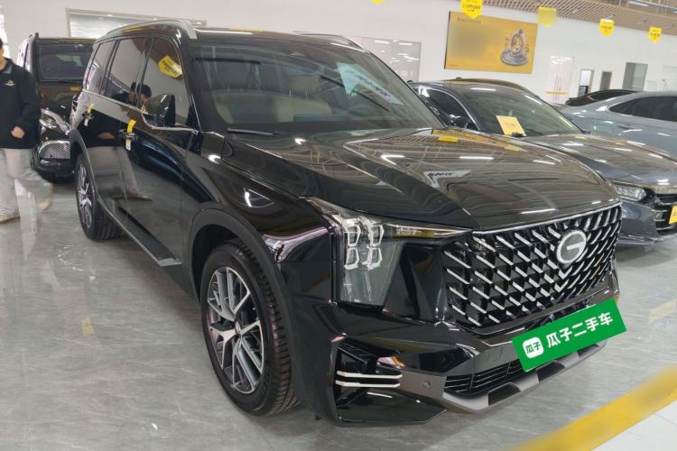 Used GAC Trumpchi GS8 2025 Linghang Series 2.0 TGDI Two-Wheel-Drive Luxury Edition 5 Seats Front Right 45 Deg