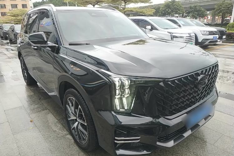 Used GAC Trumpchi GS8 2025 Linghang Series 2.0 TGDI Two-Wheel-Drive Luxury Edition 5 Seats Front Right 45 Deg