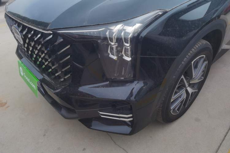 Used GAC Trumpchi GS8 2025 Linghang Series 2.0 TGDI Two-Wheel-Drive Luxury Edition 5 Seats Left Front Headlight