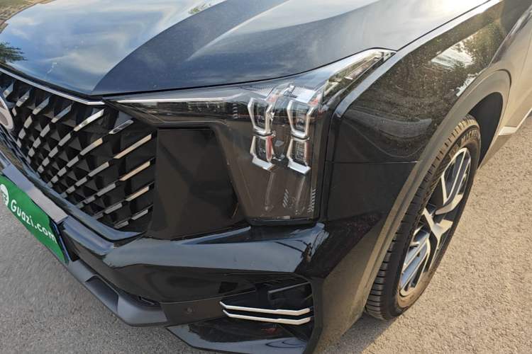 Used GAC Trumpchi GS8 2025 Linghang Series 2.0 TGDI Two-Wheel-Drive Luxury Edition 5 Seats Left Front Headlight