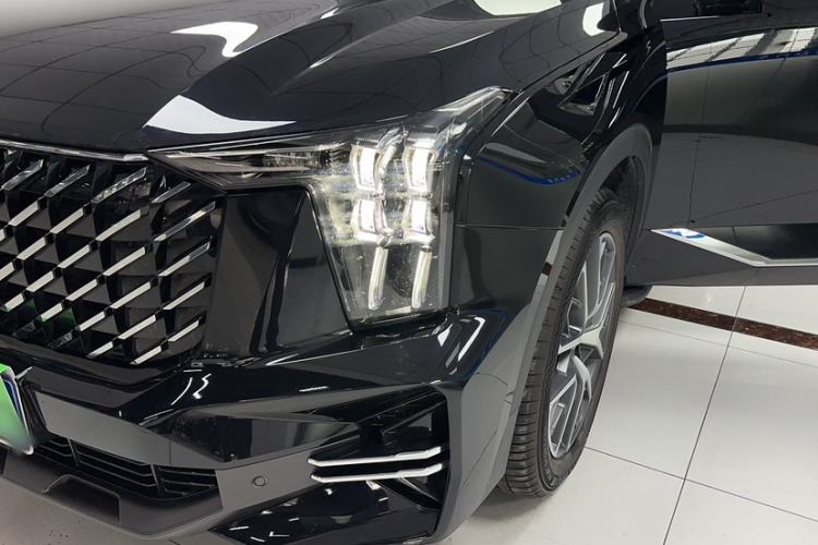 Used GAC Trumpchi GS8 2025 Linghang Series 2.0 TGDI Two-Wheel-Drive Luxury Edition 5 Seats Left Front Headlight