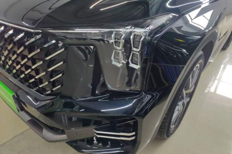 Used GAC Trumpchi GS8 2025 Linghang Series 2.0 TGDI Two-Wheel-Drive Luxury Edition 5 Seats Left Front Headlight