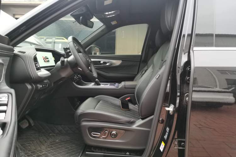Used GAC Trumpchi GS8 2025 Linghang Series 2.0 TGDI Four-Wheel-Drive Luxury Edition 5 Seats Left Front Seat