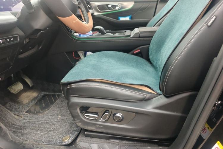 Used GAC Trumpchi GS8 2025 Linghang Series 2.0 TGDI Two-Wheel-Drive Luxury Edition 5 Seats Left Front Seat