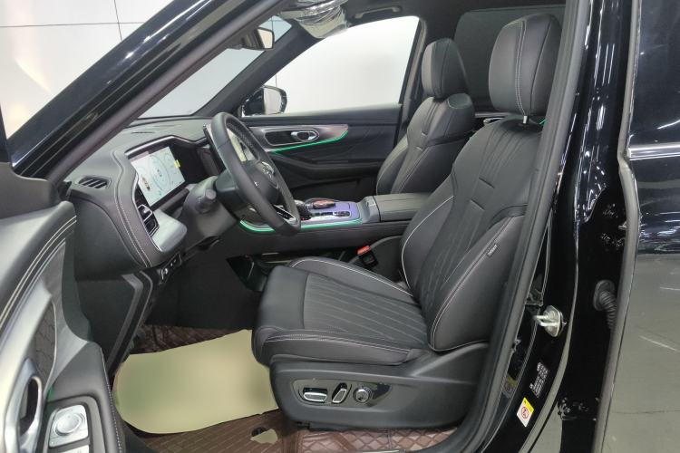 Used GAC Trumpchi GS8 2025 Linghang Series 2.0 TGDI Two-Wheel-Drive Luxury Edition 5 Seats Left Front Seat