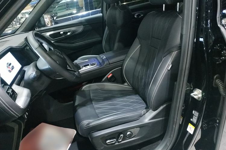 Used GAC Trumpchi GS8 2025 Linghang Series 2.0 TGDI Four-Wheel-Drive Luxury Edition 5 Seats Left Front Seat