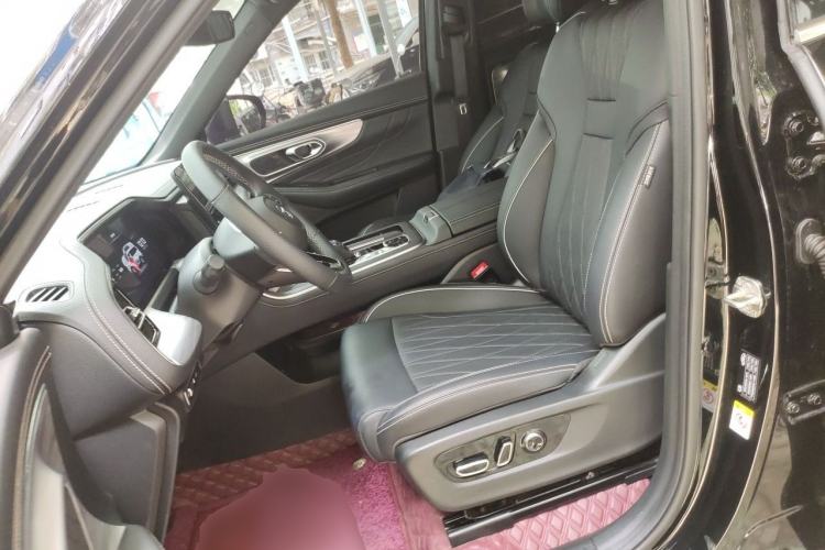Used GAC Trumpchi GS8 2025 Linghang Series 2.0 TGDI Two-Wheel-Drive Luxury Edition 5 Seats Left Front Seat
