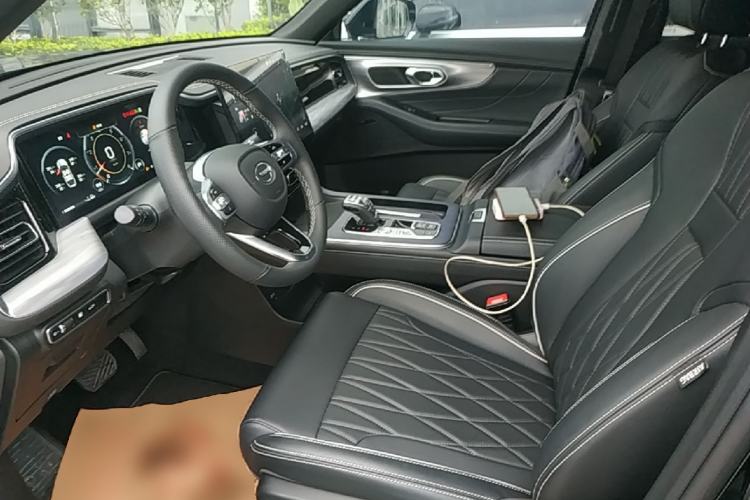 Used GAC Trumpchi GS8 2025 Linghang Series 2.0 TGDI Two-Wheel-Drive Luxury Edition 5 Seats Left Front Seat