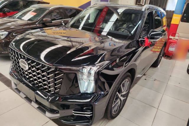 Ojetý GAC Trumpchi GS8 2025 Linghang Series 2.0 TGDI Two-Wheel-Drive Luxury Edition 5 Seats