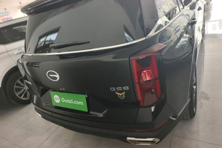 Used GAC Trumpchi GS8 2025 Linghang Series 2.0 TGDI Two-Wheel-Drive Luxury Edition 5 Seats Rear
