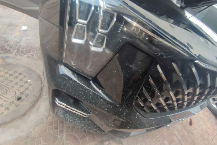 Used GAC Trumpchi GS8 2025 Linghang Series 2.0 TGDI Two-Wheel-Drive Luxury Edition 5 Seats Right Front Headlight