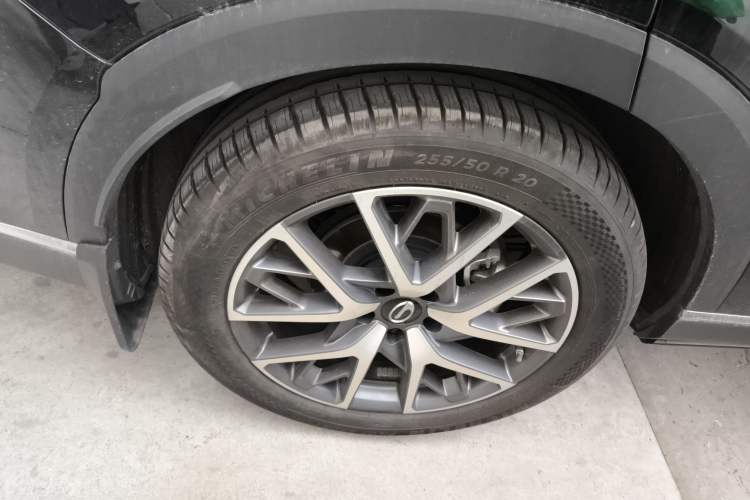 Used GAC Trumpchi GS8 2025 Linghang Series 2.0 TGDI Two-Wheel-Drive Luxury Edition 5 Seats Right Rear Wheel Hub