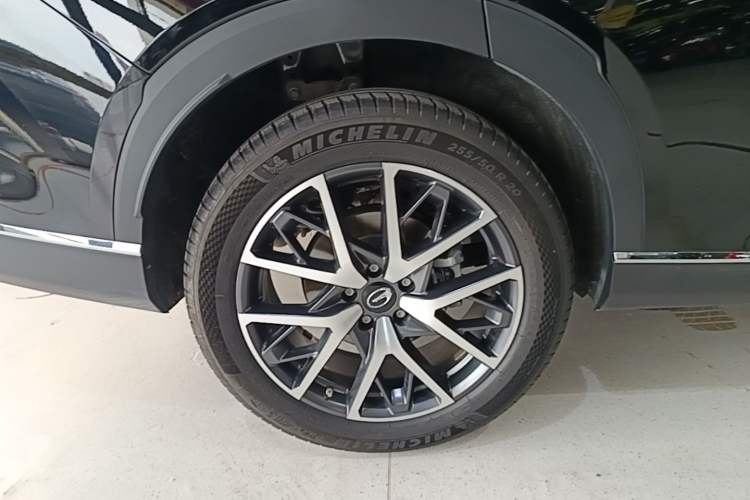 Used GAC Trumpchi GS8 2025 Linghang Series 2.0 TGDI Two-Wheel-Drive Luxury Edition 5 Seats Right Rear Wheel Hub
