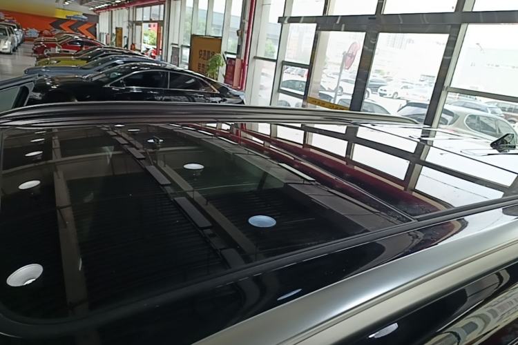 Used GAC Trumpchi GS8 2025 Linghang Series 2.0 TGDI Two-Wheel-Drive Luxury Edition 5 Seats Roof