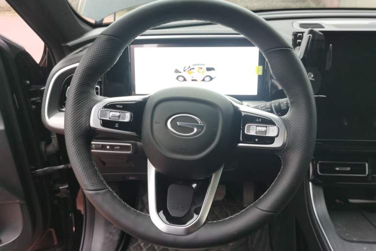 Used GAC Trumpchi GS8 2025 Linghang Series 2.0 TGDI Four-Wheel-Drive Luxury Edition 5 Seats Steering Wheel