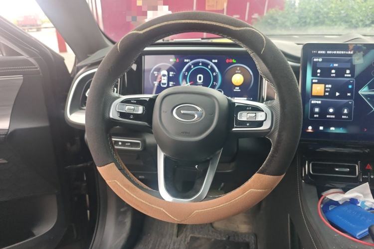 Used GAC Trumpchi GS8 2025 Linghang Series 2.0 TGDI Two-Wheel-Drive Luxury Edition 5 Seats Steering Wheel
