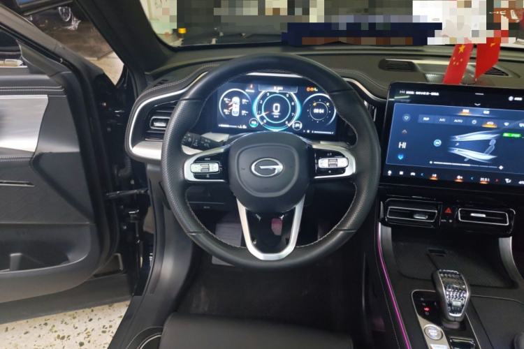 Used GAC Trumpchi GS8 2025 Linghang Series 2.0 TGDI Two-Wheel-Drive Luxury Edition 5 Seats Steering Wheel