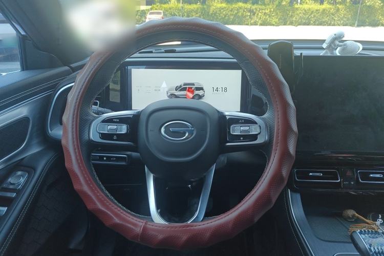 Used GAC Trumpchi GS8 2025 Linghang Series 2.0 TGDI Two-Wheel-Drive Luxury Edition 5 Seats Steering Wheel
