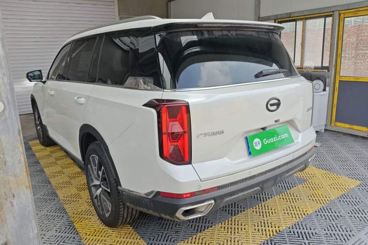 Used GAC Trumpchi GS8 2025 Linghang Series 2.0 TGDI Two-Wheel-Drive Luxury Edition 5 Seats Exterior 2