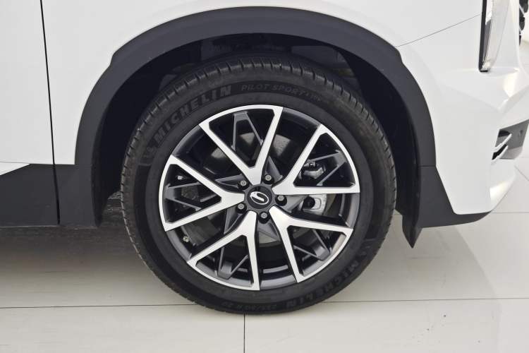 Used GAC Trumpchi GS8 2025 Linghang Series 2.0 TGDI Four-Wheel-Drive Luxury Edition 5 Seats Exterior 7