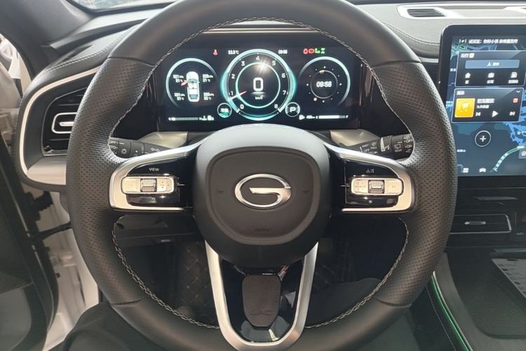 Used GAC Trumpchi GS8 2025 Linghang Series 2.0 TGDI Four-Wheel-Drive Luxury Edition 5 Seats Steering Wheel
