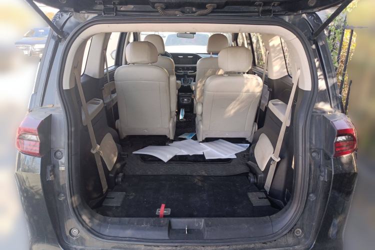 Used GAC Trumpchi M6 2021 270T DCT Elite Edition (7-seater) Trunk