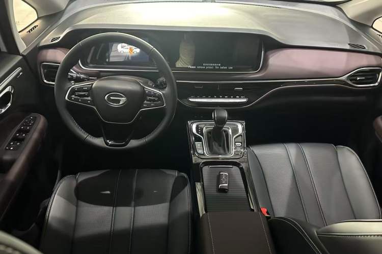 Used GAC Trumpchi M6 2023 PRO 270T DCT Luxury Edition Interior 1