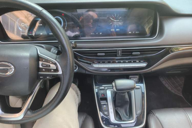 Used GAC Trumpchi M6 2019 270T Automatic Prestige Edition (6-seater) China V standard Audio And AC Panel