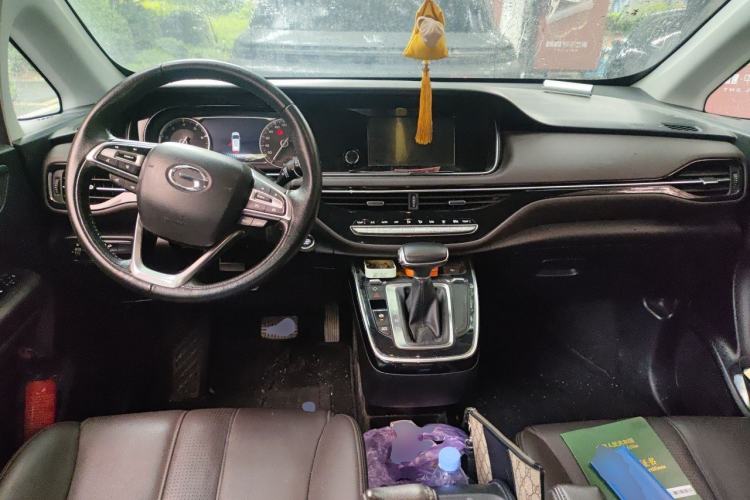 Used GAC Trumpchi M6 2019 270T Automatic Luxury Edition (7-seater) China V Standard Center Console
