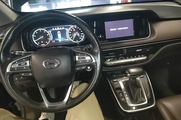 Used GAC Trumpchi M6 2019 270T DCT Luxury Edition (7-seater) China VI Center Console