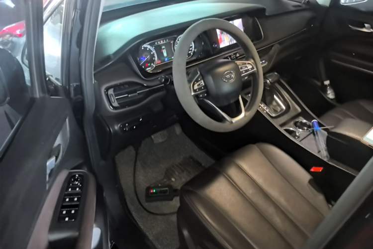 Used GAC Trumpchi M6 2019 270T Automatic Luxury Edition (7-seater) China V Standard Driver Seat
