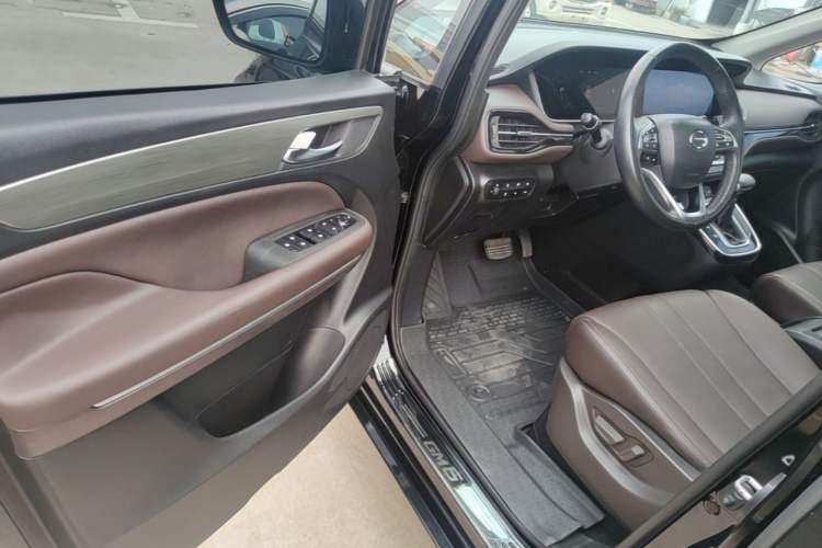 Used GAC Trumpchi M6 2019 270T Automatic Prestige Edition (7-seater) China V Standard Driver Seat