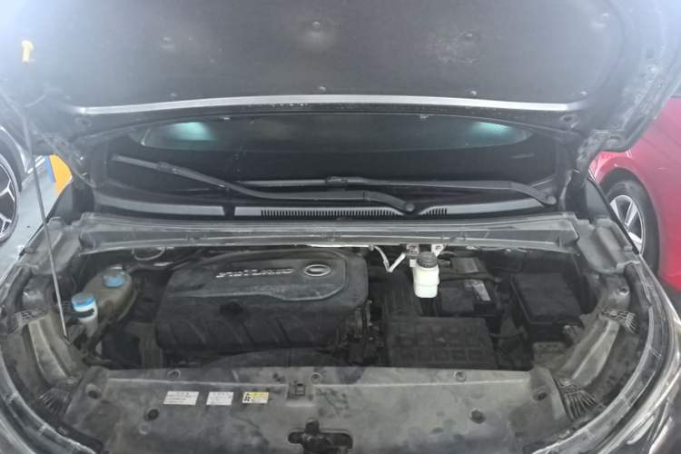 Used GAC Trumpchi M6 2019 270T Automatic Luxury Edition (7-seater) China V Standard Engine Bay