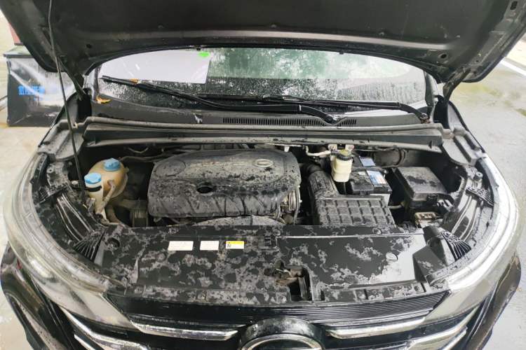 Used GAC Trumpchi M6 2019 270T Automatic Luxury Edition (7-seater) China V Standard Engine Bay