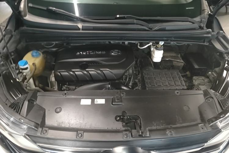 Used GAC Trumpchi M6 2019 270T DCT Luxury Edition (7-seater) China VI Engine Bay