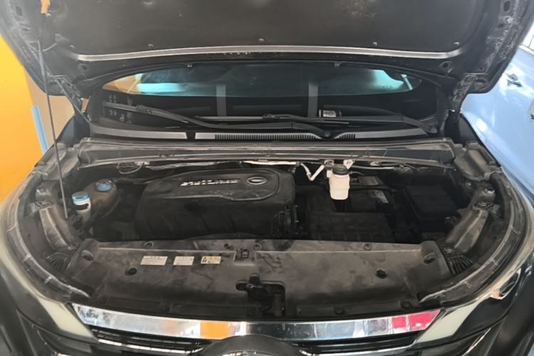 Used GAC Trumpchi M6 2019 270T Automatic Luxury Edition (7-seater) China V Standard Engine Bay