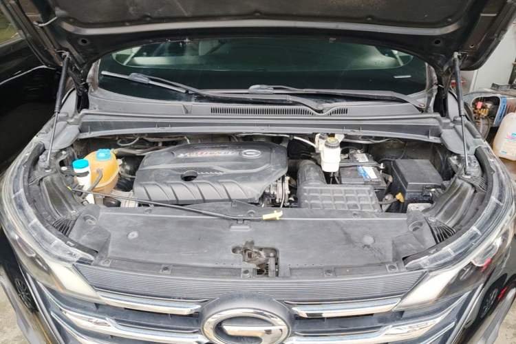 Used GAC Trumpchi M6 2019 270T Automatic Luxury Edition (7-seater) China V Standard Engine Bay