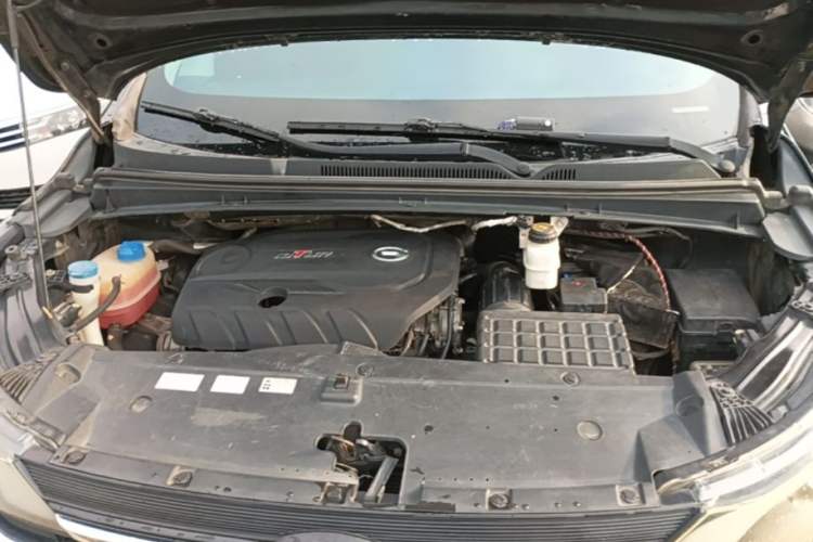 Used GAC Trumpchi M6 2019 270T DCT Luxury Edition (7-seater) China VI Engine Bay