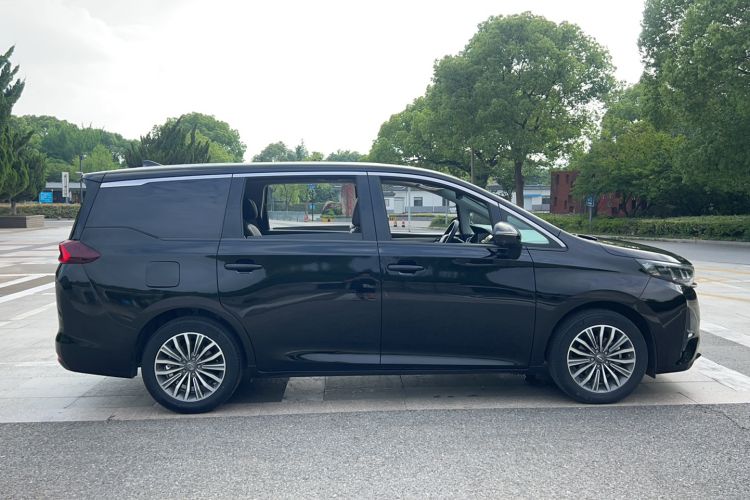 Used GAC Trumpchi M6 2019 270T Automatic Prestige Edition (6-seater) - China V Standard Exterior 2
