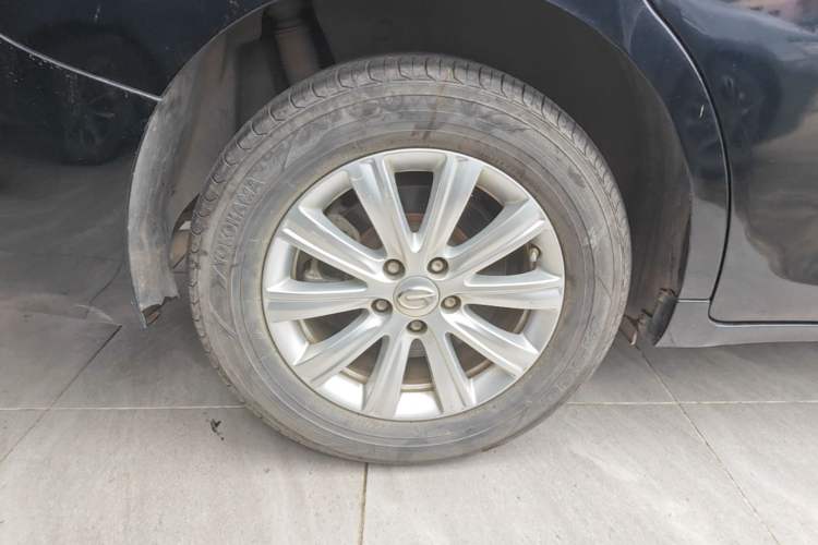 Used GAC Trumpchi M6 2019 270T DCT Luxury Edition (7-seater) China VI Exterior 5