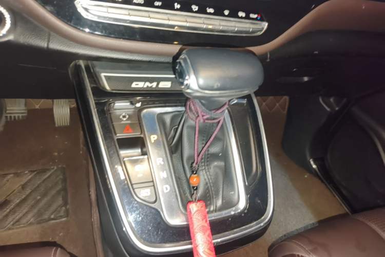 Used GAC Trumpchi M6 2019 270T Automatic Luxury Edition (7-seater) China V Standard Gear Lever
