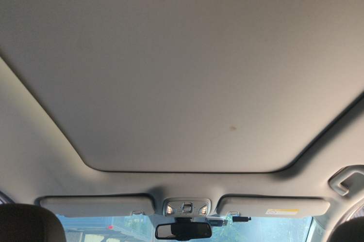 Used GAC Trumpchi M6 2019 270T Automatic Prestige Edition (6-seater) China V standard Headliner