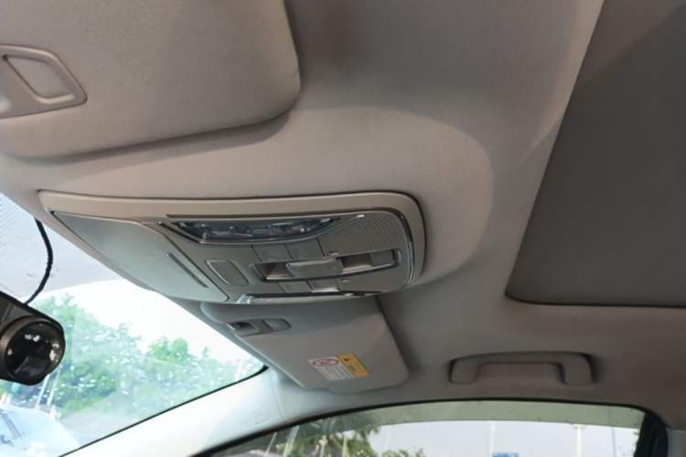 Used GAC Trumpchi M6 2019 270T DCT Luxury Edition (7-seater) China VI Headliner
