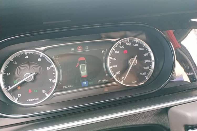 Used GAC Trumpchi M6 2019 270T DCT Luxury Edition (6-seater) China VI Instrument Cluster