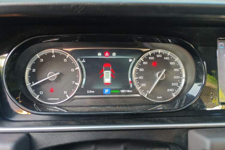 Used GAC Trumpchi M6 2019 270T DCT Luxury Edition (7-seater) China VI Instrument Cluster